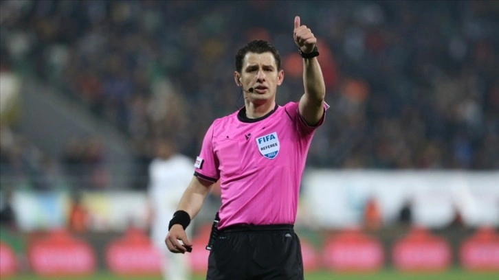 UEFA, Halil Umut Meler'i Romanya-Bosna Hersek maçında görevlendirdi