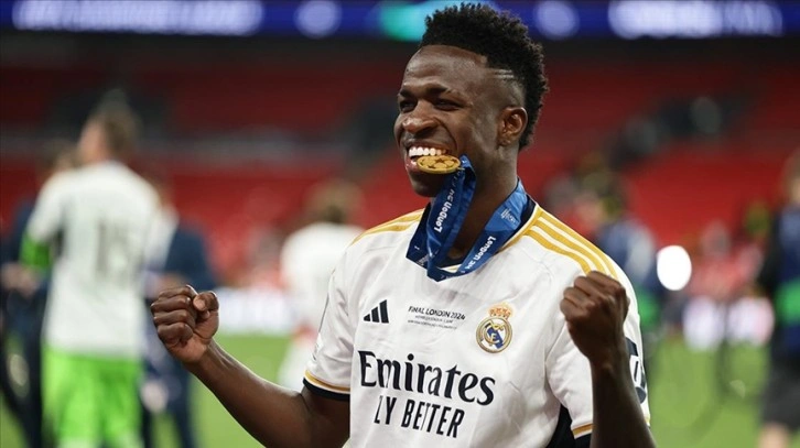 UEFA Şampiyonlar Ligi'nde sezonun en iyi oyuncusu Vinicius Junior oldu