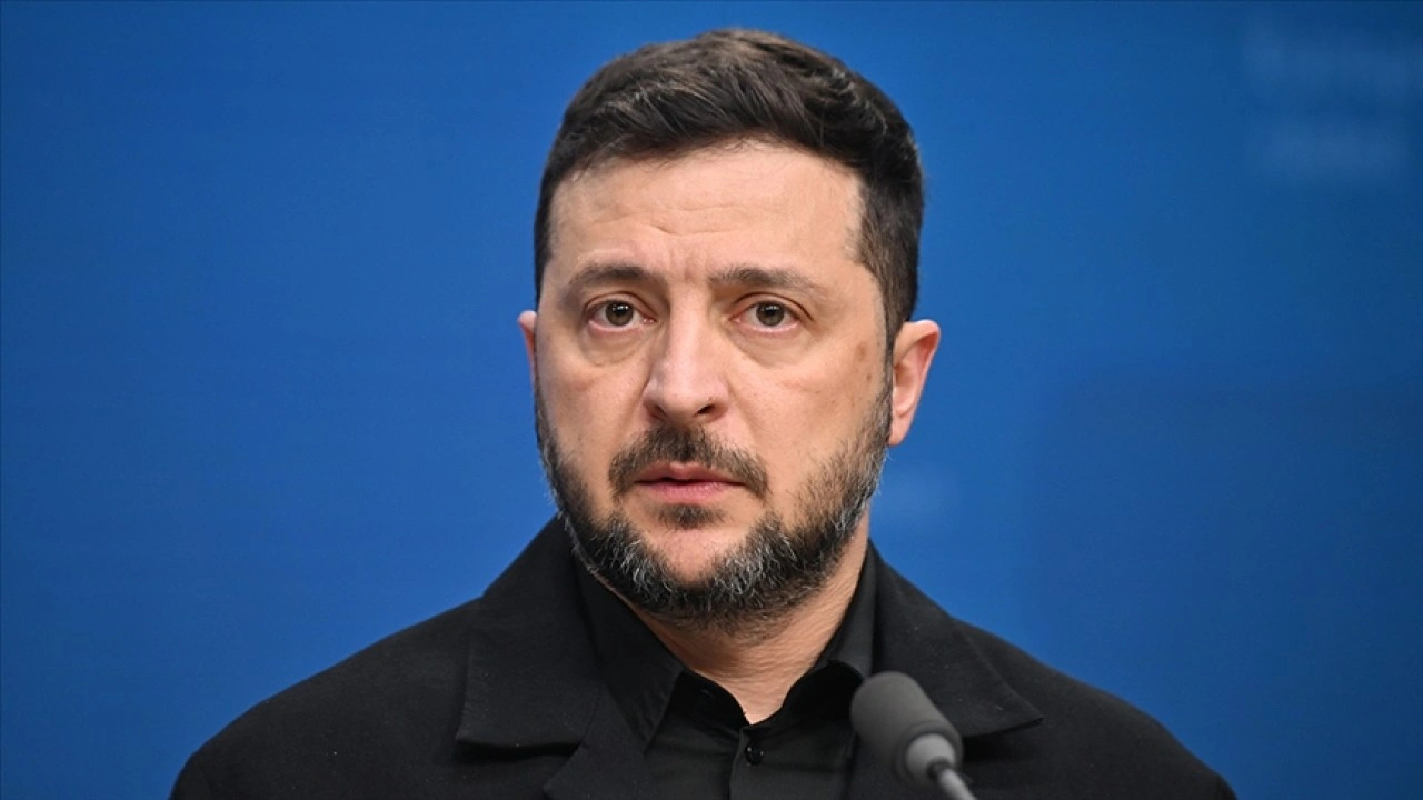 Ukrayna Devlet Başkanı Zelenskiy, Hollanda Parlamentosu'nda konuştu