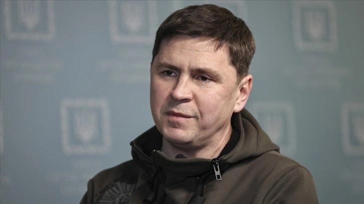 Ukrayna müzakere heyeti üyesi Podolyak, Rusya'nın Kırım'ı müzakere edebileceğini söyledi
