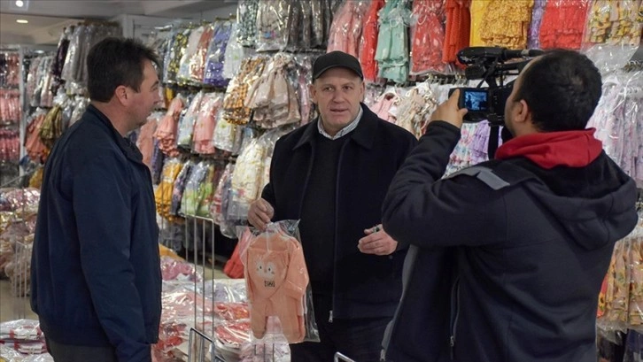 Ukrayna'dan tahliye edilen Türk iş adamlarının aklı savaş bölgesindeki insanlarda