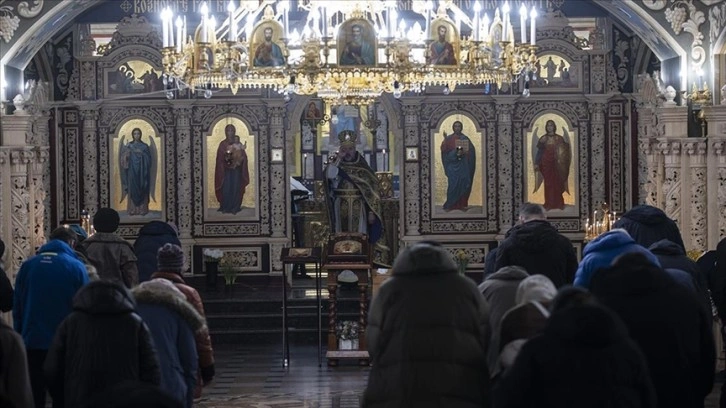 Ukraynalılar barış için dua etti