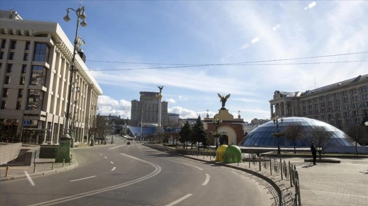 Ukrayna'nın başkenti Kiev'de sokağa çıkma yasağının süresi uzatıldı