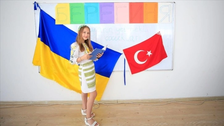 Ukrayna'nın savaş mağduru şampiyon çocukları Antalya'da eğitimlerini sürdürüyor