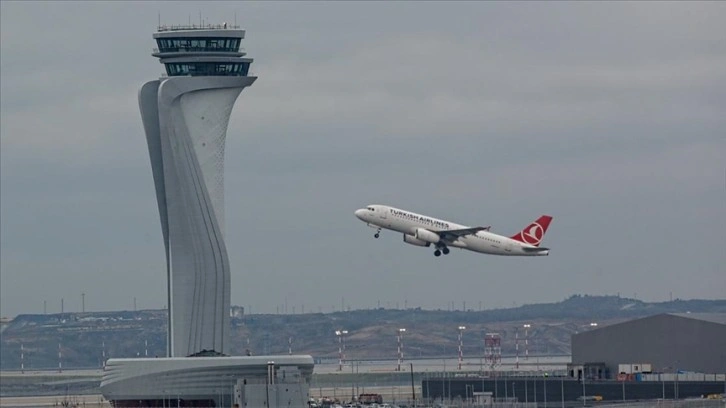 Ulaştırma ve Altyapı Bakanı Karaismailoğlu: Havalimanlarında yolcu sayımız yüzde 45,7 arttı