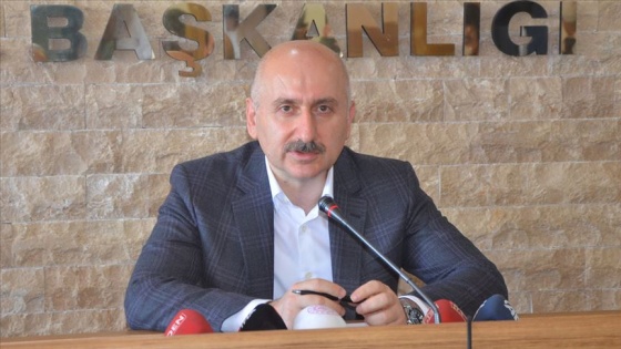 Ulaştırma ve Altyapı Bakanı Karaismailoğlu'ndan 'Aydın-Denizli otoyolu' açıklaması