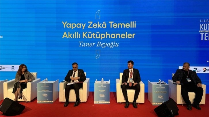 Uluslararası Kütüphane ve Teknoloji Festivali'nde, 'Kültür Sanatta Yapay Zeka' paneli