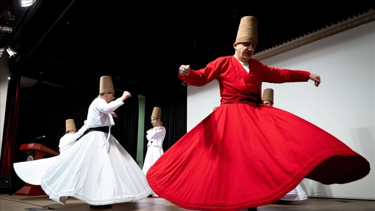 "Umudun Kanatları" sema eğitimiyle engelleri aşıyor