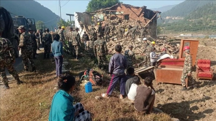 UNICEF: Nepal'deki depremden etkilenen 68 bin çocuk hala acil yardıma muhtaç