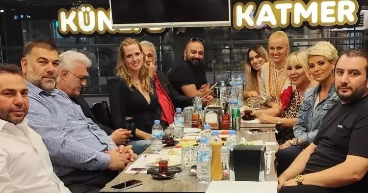 Ünlü isimler, Ankara’da ‘Dil Çorbası’ için aynı masada