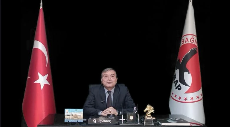 Vakit tamamdır. Söz konusu vatandır… -Bağımsızlık Partisi Genel Başkanı Yener Bozkurt yazdı-