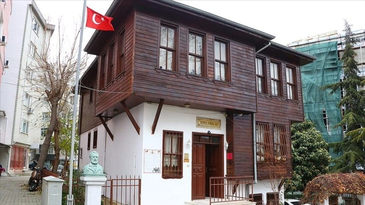 'Vatan Şairi'nin evi, öğrenciler ve turistlerin ilgi odağı oluyor
