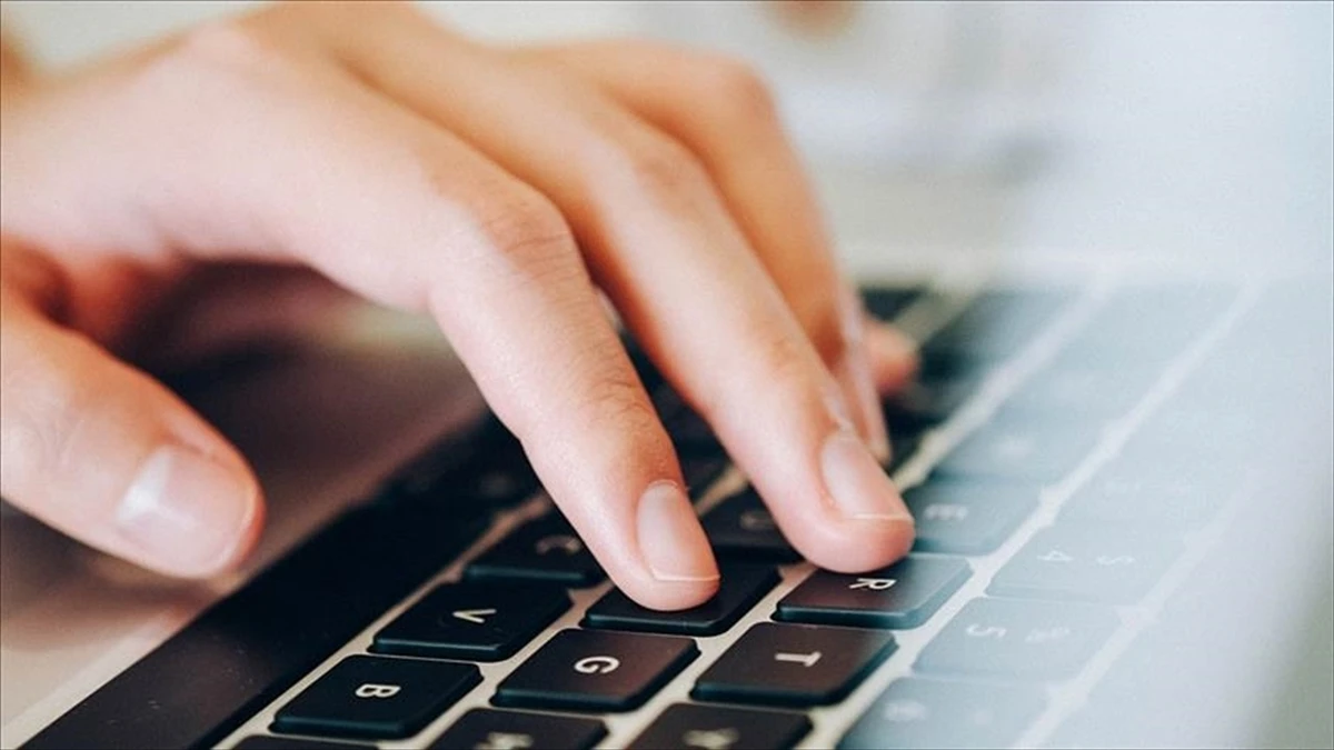 Vatandaşlar, Öğretmenler Günü'ne ilişkin duygu ve düşüncelerini CİMER'e yazabilecek