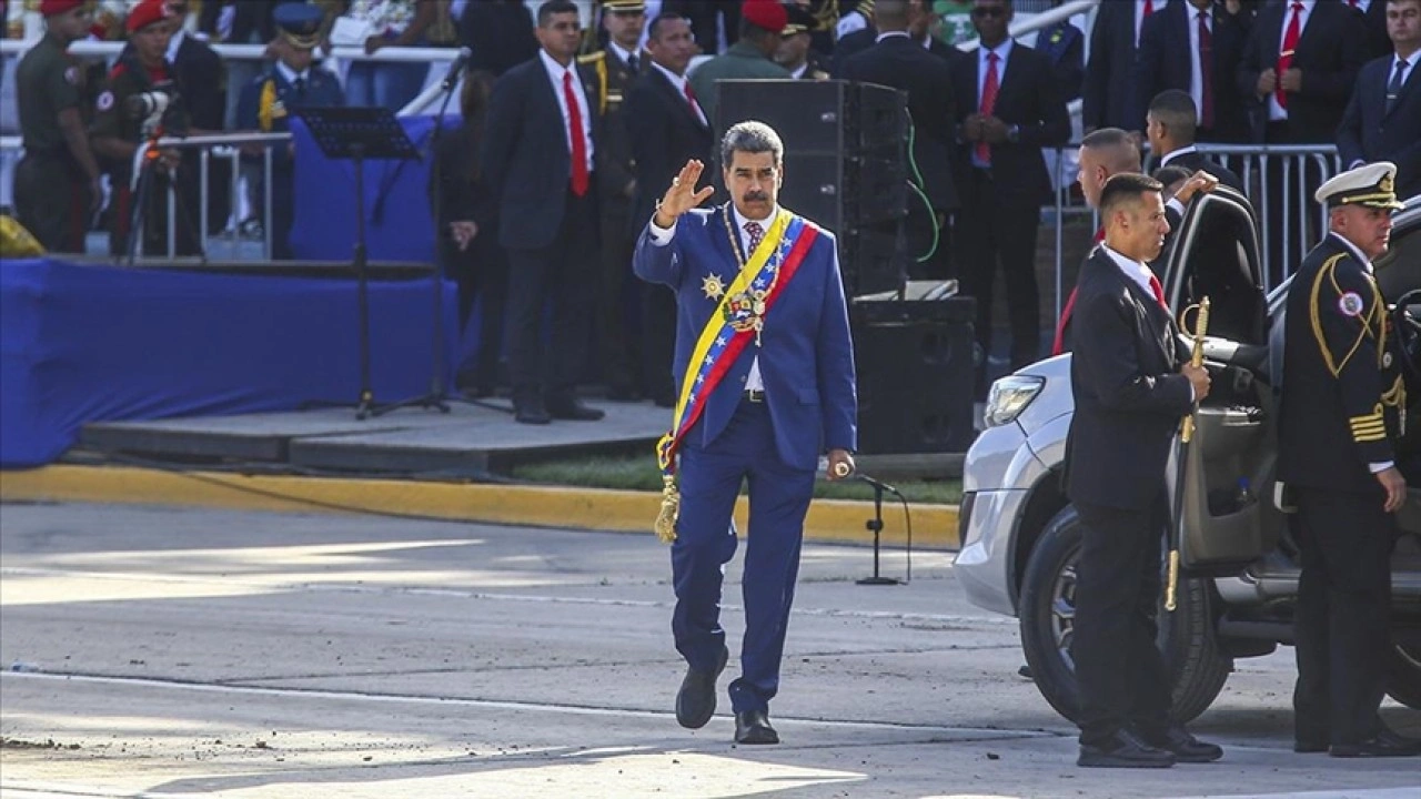 Venezuela Devlet Başkanı Maduro, ulusal seferberlik çağrısında bulunacak