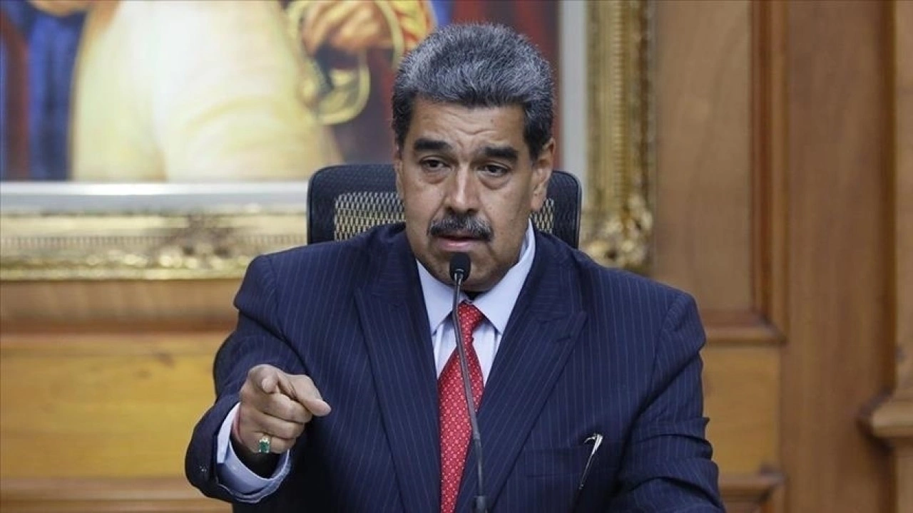 Venezuela lideri Maduro, petrol tankerine el koyan ABD'yi Karayip korsanlarına benzetti