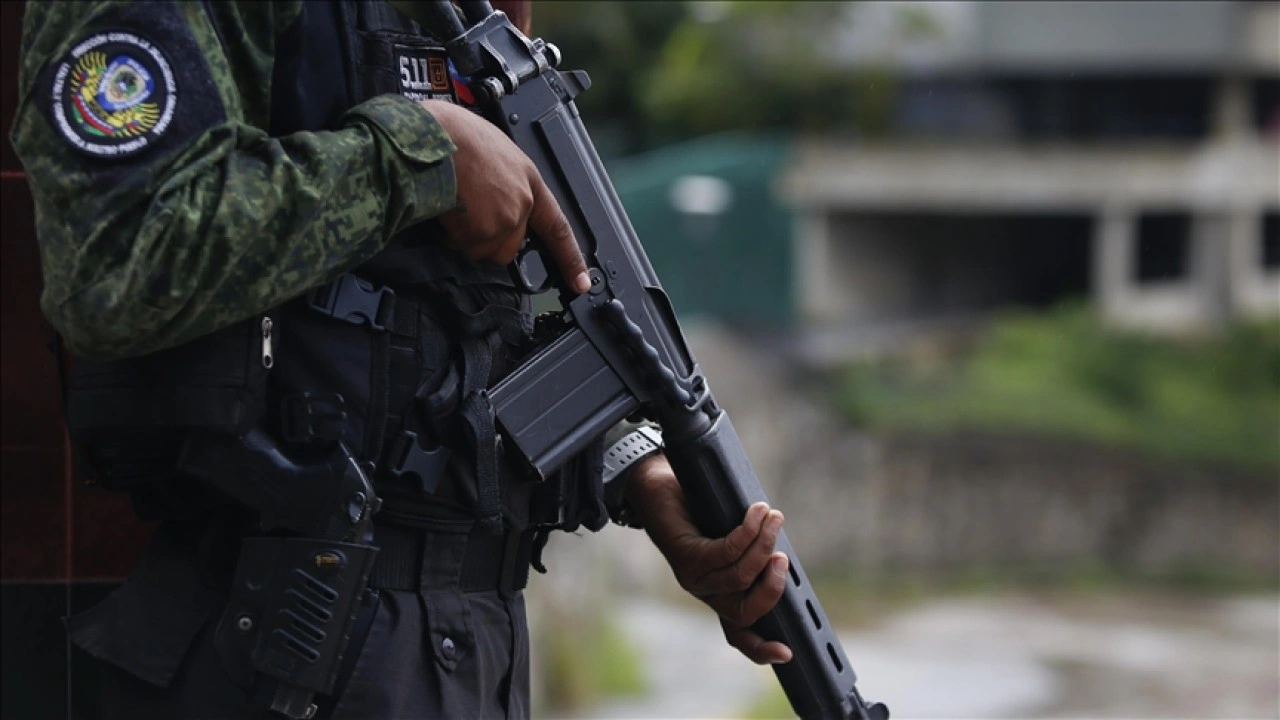 Venezuela'nın başkenti Caracas'ta patlama sesleri duyuldu