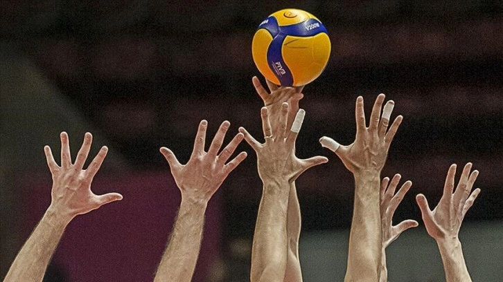 Voleybol Efeler Ligi final serisinde ikinci maç yarın yapılacak