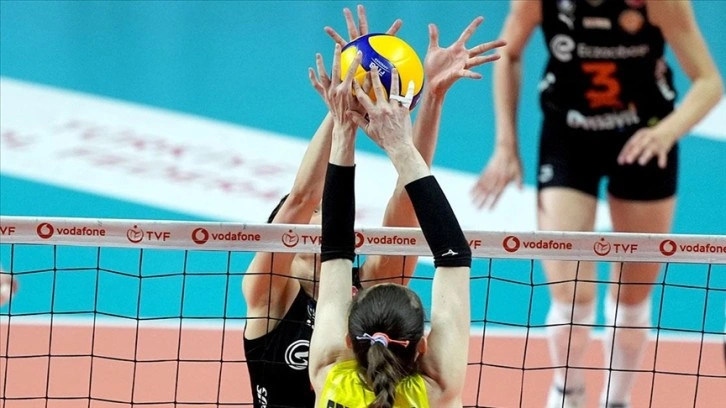 Voleybol Vodafone Sultanlar Ligi'nde 40. şampiyon belli oluyor