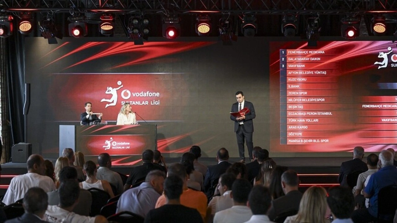 Voleybolda 2026-2027 sezonunun fikst&uuml;r &ccedil;ekimi yapıldı