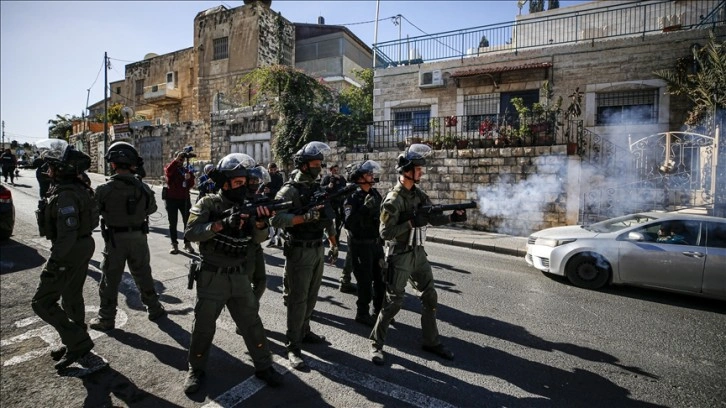 X, İsrail polisinin Yahudi çocuklara saldırdığı görüntünün kaldırılmasını istemiş