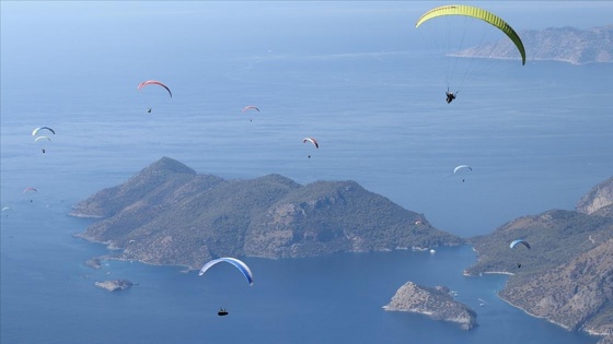 Yamaç paraşütünün 'en iyi akrobasi pilotları' Fethiye'de buluşacak