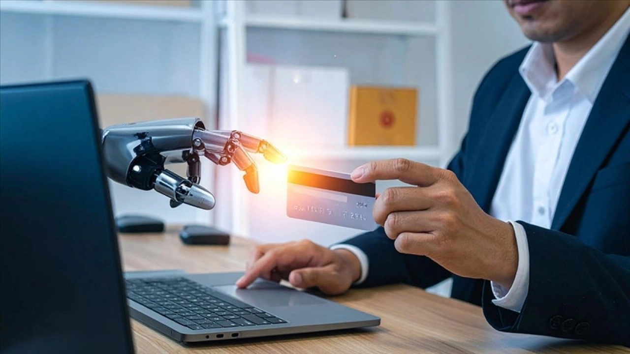 Yapay zeka e-ticarette alışveriş rutinlerini yöneten "proaktif bir akla" dönüşüyor