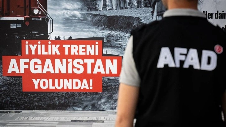 Yardım malzemeleri taşıyan "İyilik Treni"nin 20'ncisi Afganistan'a hareket etti