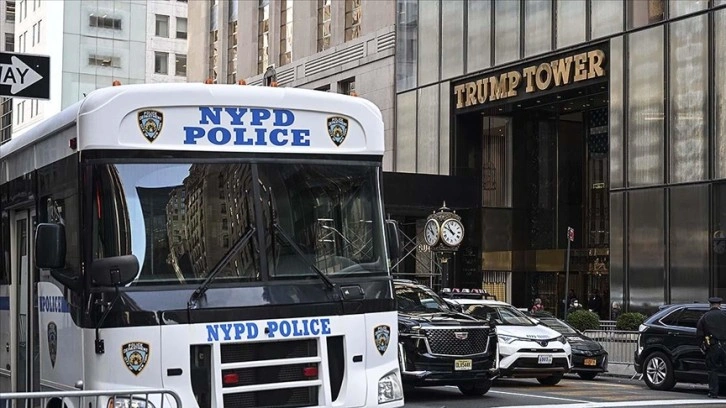 Yarın ifade vermesi beklenen Trump'ın New York'taki rezidansı önünde güvenlik artırıldı
