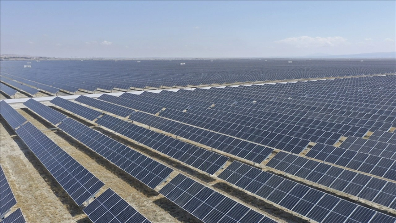 YEKA GES-2025'te 8 projeye 77 başvuru yapıldı