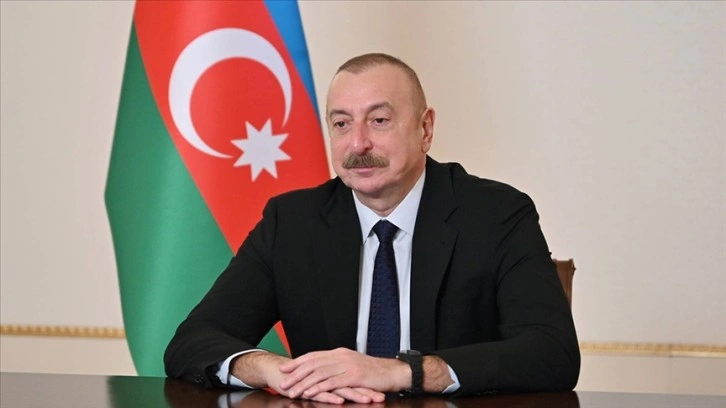 Yeni Azerbaycan Partisi erken cumhurbaşkanlığı seçiminde İlham Aliyev'i aday gösterecek