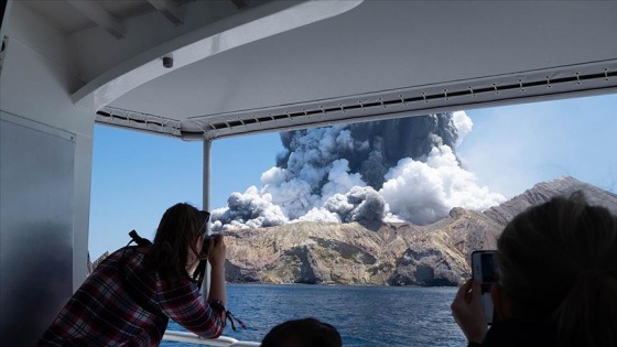 Yeni Zelanda'da Whakaari Yanardağı patladı: 5 ölü