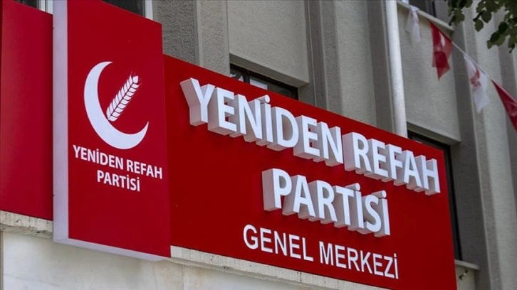 Yeniden Refah Partisi'nden istifa eden 22 isim AK Parti'ye katıldı