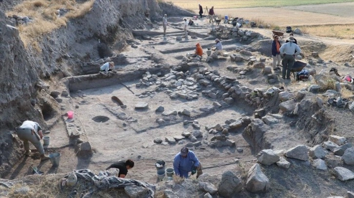 Yozgat Çadır Höyük'te kazı çalışmaları sürüyor