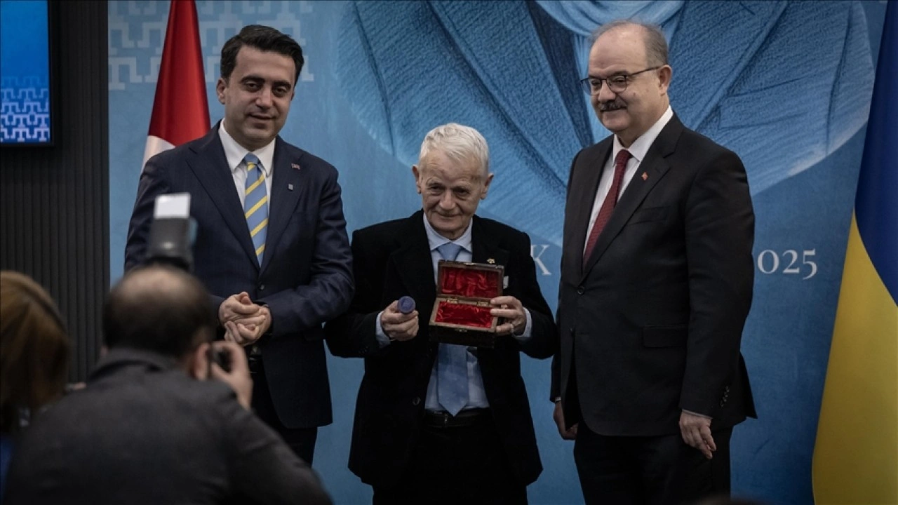 YTB'de "Vatana Adanmış Bir &Ouml;m&uuml;r: Mustafa Kırımoğlu Vefa" programı yapıldı