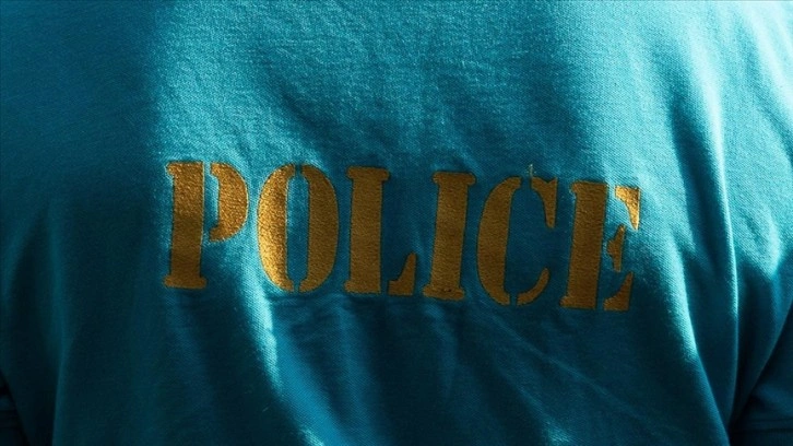 Yunanistan'da voleybol maçında çıkan olaylarda yaralanan polis öldü