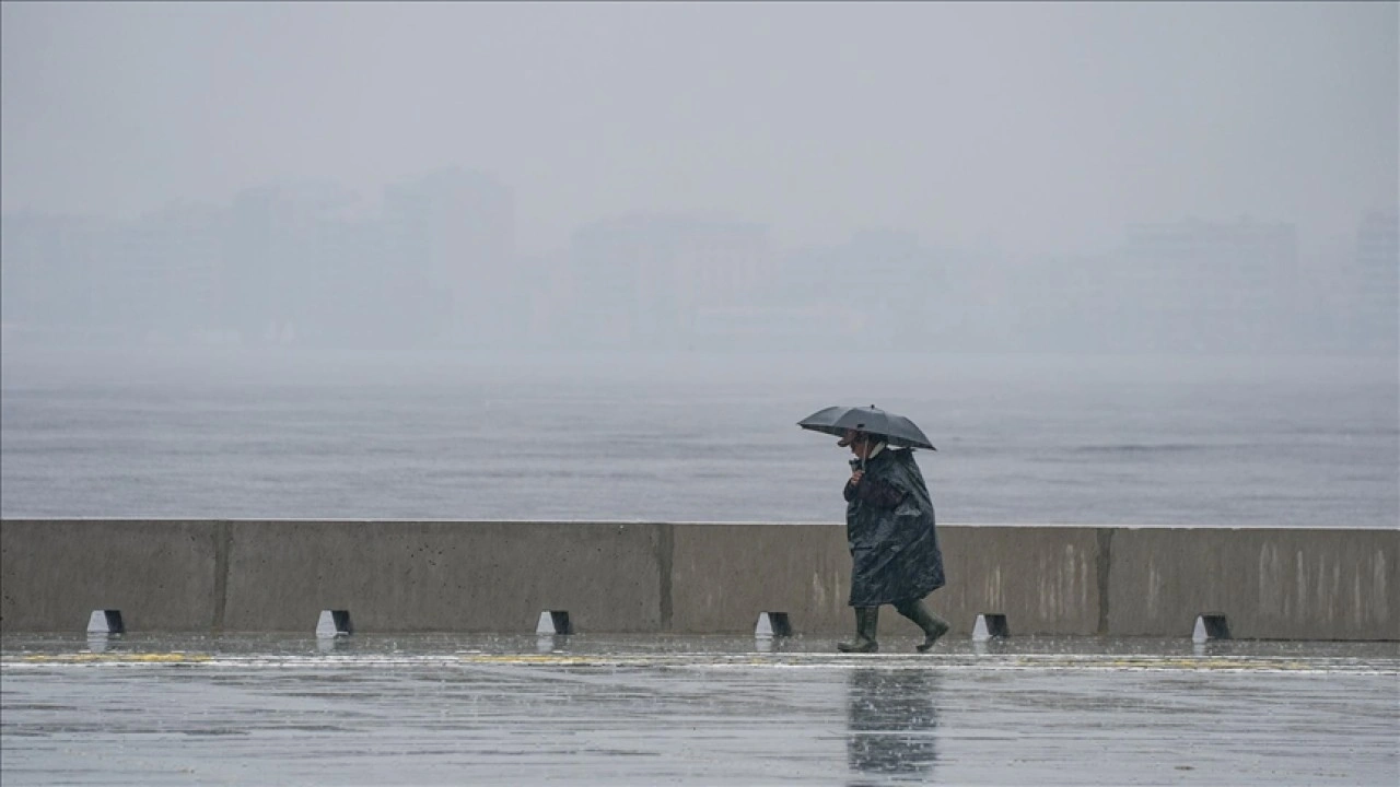 Yurdun batı kıyıları için kuvvetli yağış uyarısı