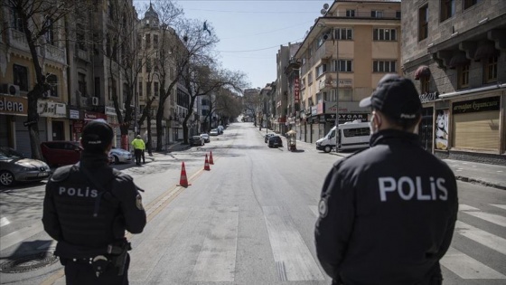 Yurt genelinde 'evde kal' çağrısına uyuluyor