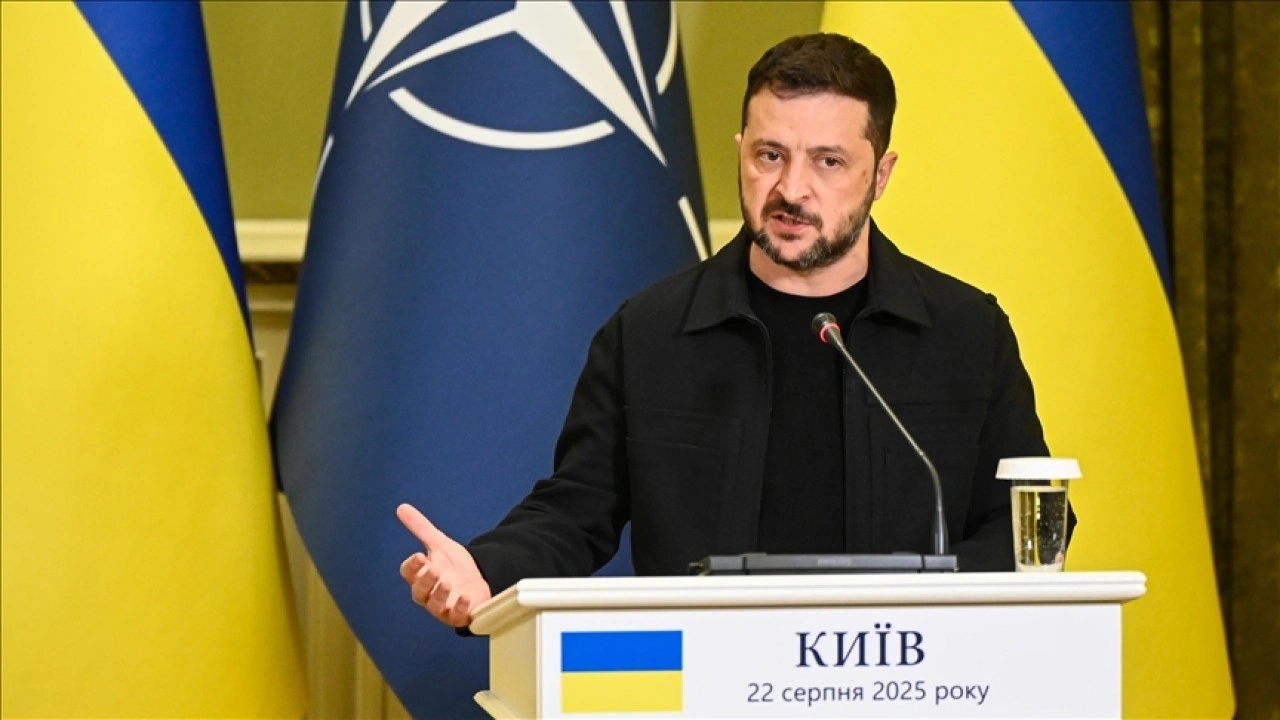 Zelenskiy: Rusya, Putin ile görüşmenin olmaması için her şeyi yapıyor