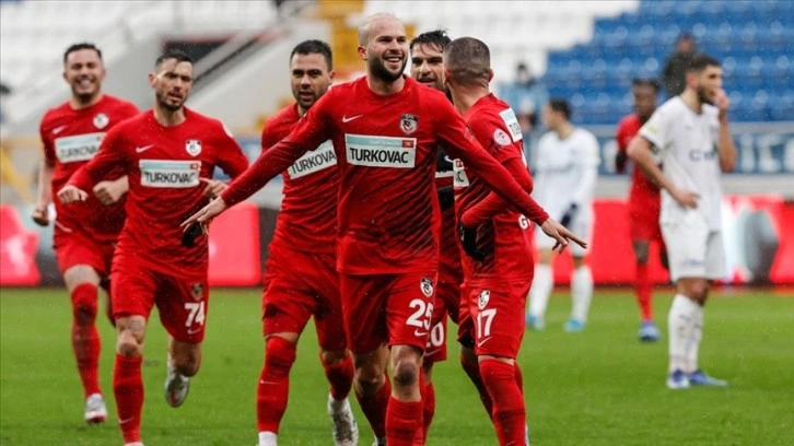 Ziraat Türkiye Kupası'nda Gaziantep FK çeyrek finale yükseldi