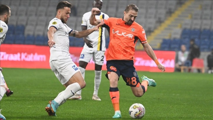 Ziraat Türkiye Kupası'nda Medipol Başakşehir, Ankaragücü'nü mağlup etti