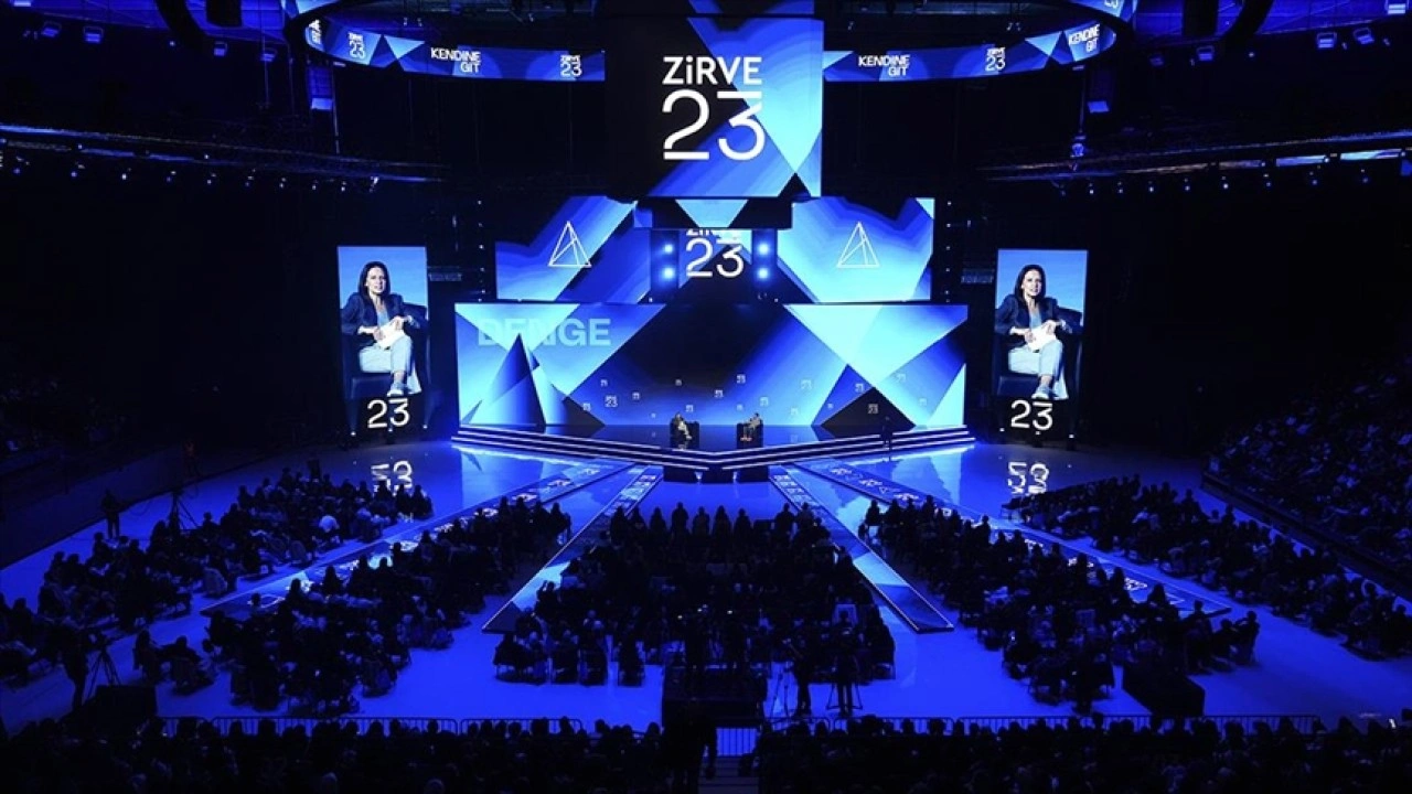 Zirve 23, "Kendine Git" temasıyla binlerce gencin buluşma noktası oldu