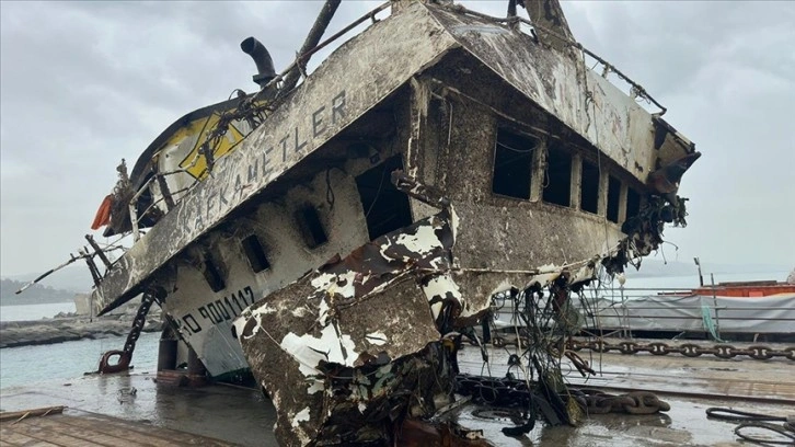 Zonguldak Valiliğinden batan yük gemisinin personelini arama çalışmalarına ilişkin açıklama