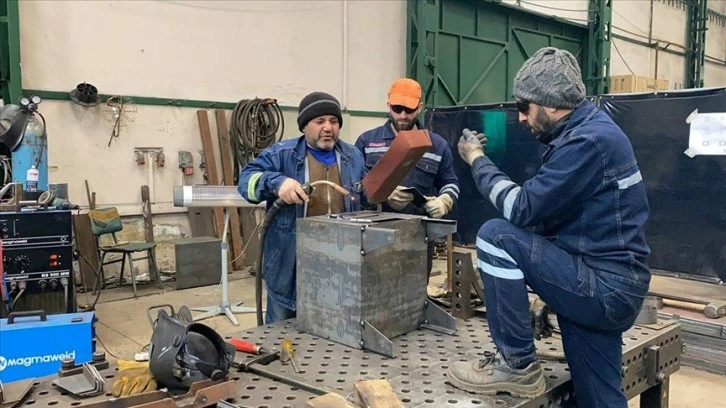 Zonguldaklı madenciler yaptıkları 512 sobayı deprem bölgesine gönderdi