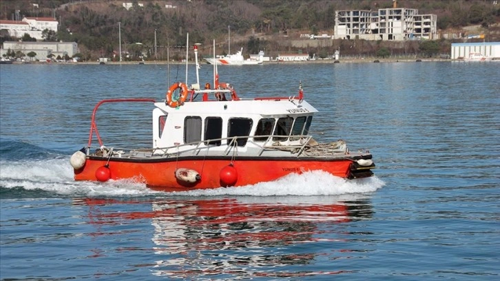 Zonguldak'ta batan geminin kayıp 7 personelini arama çalışmaları devam ediyor