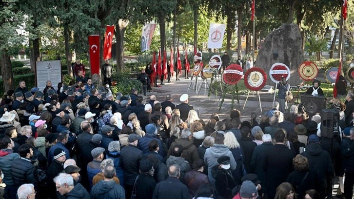 Zübeyde Hanım vefatının 101. yılında mezarı başında anıldı