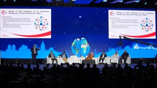 11. Dünya Helal Zirvesi'nde "helal endüstrisinde standardizasyon" konuşuldu
