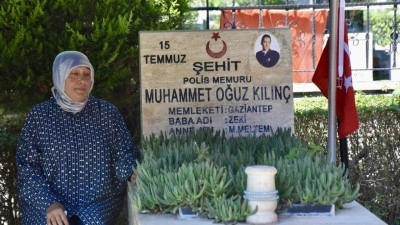 15 Temmuz şehitleri, darbe girişiminin 10'uncu yılında dualarla anılıyor