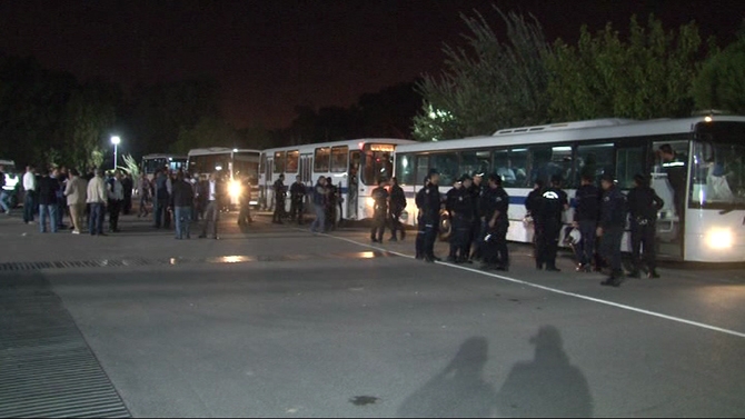 İzmir derbisinde 33 gözaltı