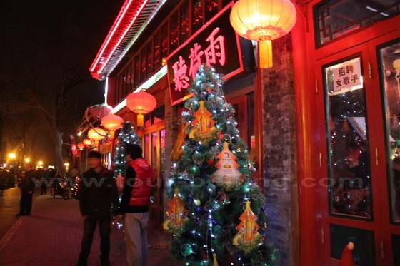 Çin'de 'Yabancı geleneği' diye 'modern' öğrencilere Noel yasaklandı
