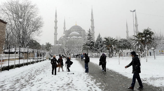 Yılın son günü İstanbul'a kar geliyor